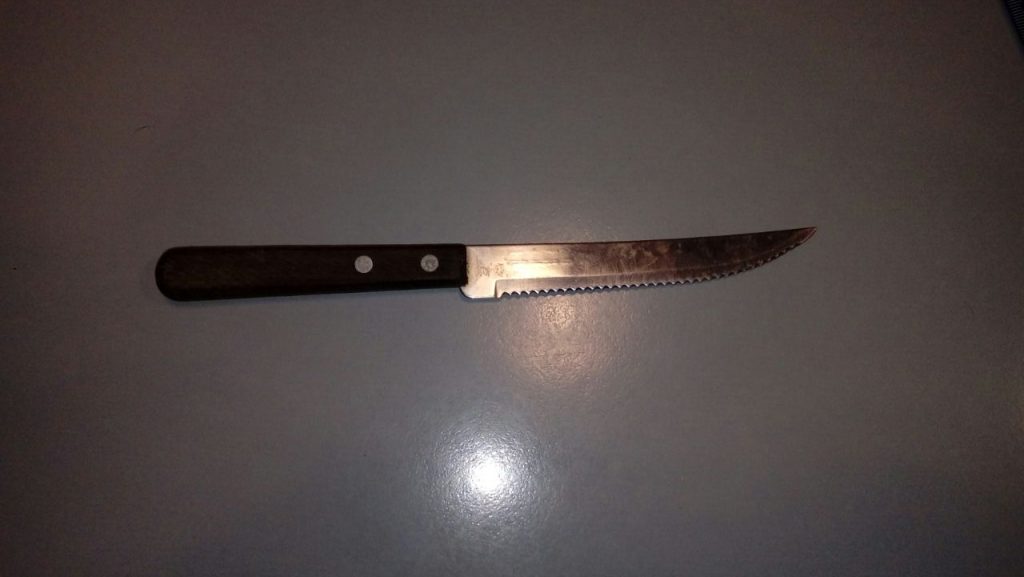 Cuchillo Tramontina secuestrado