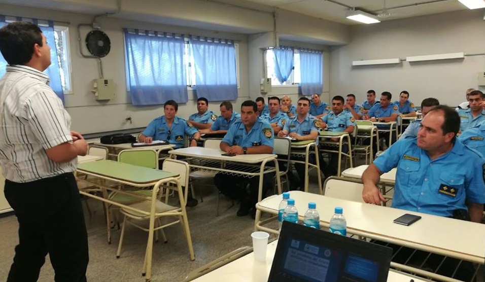 El Prof. Marcos Bovo en una reciente capacitación brindada en el CUSF a la Departamental San Justo.