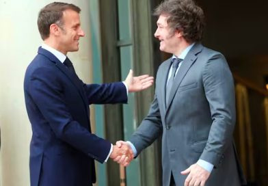 Milei se reunió con Macron antes de la apertura de los Juegos: hablaron de “estrechar lazos”